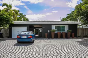 1734 NE 20th Ave, Fort Lauderdale, FL 33305 - Photo 1