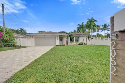2052 SW 28th Way, Fort Lauderdale, FL 33312 - Photo 1