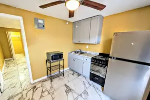 2534 NW 73rd Ave, Sunrise, FL 33313 - Photo 1