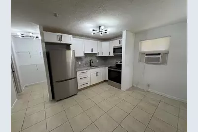 532 NW 11th Avenue #B, Boynton Beach, FL 33435 - Photo 1
