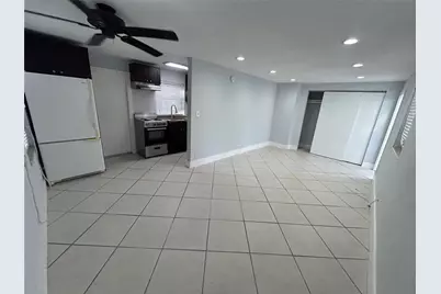 408 NE 7th Avenue #14, Fort Lauderdale, FL 33301 - Photo 1