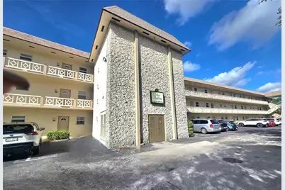 3531 NW 50th Avenue #609, Lauderdale Lakes, FL 33319 - Photo 1
