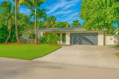 2219 SE 15th Street, Pompano Beach, FL 33062 - Photo 1