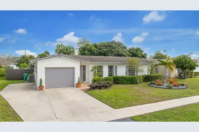 140 SW 126th Avenue, Plantation, FL 33325 - Photo 1