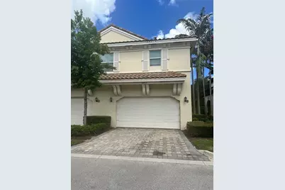 2911 Cascada Isles Way #1801, Hollywood, FL 33024 - Photo 1