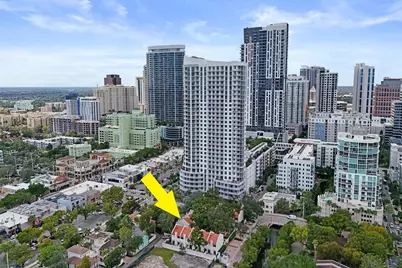 810 SE 2nd Street #F, Fort Lauderdale, FL 33301 - Photo 1