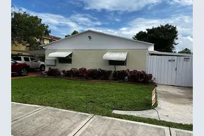 316 NE 3rd Street #2, Hallandale Beach, FL 33009 - Photo 1