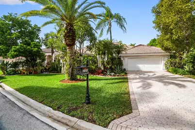 1012 SW 156th Avenue, Pembroke Pines, FL 33027 - Photo 1