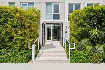 401 N Birch Road #TH2, Fort Lauderdale, FL 33304 - Photo 1