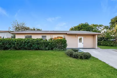1411 SW 5th Terrace, Deerfield Beach, FL 33441 - Photo 1