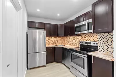 2426 SE 17th Street #207A, Fort Lauderdale, FL 33316 - Photo 1