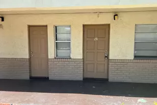 8705 NW 38th Dr, Coral Springs, FL 33065 - Photo 1