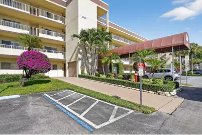 4735 Lucerne Lakes Boulevard #306, Lake Worth, FL 33467 - Photo 1