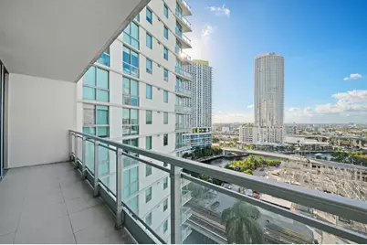 92 SW 3rd Street #1807, Miami, FL 33130 - Photo 1