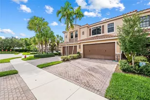 10810 NW 74th Dr, Parkland, FL 33076 - Photo 1