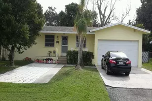 812 SW 14th Ct, Fort Lauderdale, FL 33315 - Photo 1