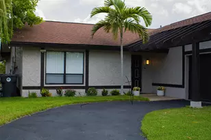 8211 SW 13th Ct, North Lauderdale, FL 33068 - Photo 1