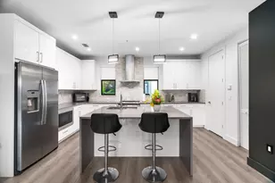 553 NE 21 Unit, Wilton Manors, FL 33305 - Photo 1