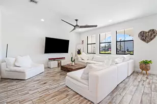 12512 NW 32nd Manor, Sunrise, FL 33323 - Photo 7