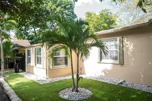 109 SE 23rd St, Fort Lauderdale, FL 33316 - Photo 1