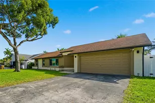 8340 SW 27th Pl, Davie, FL 33328 - Photo 1