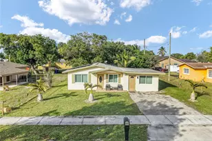 2711 NW 24th Ct, Fort Lauderdale, FL 33311 - Photo 1