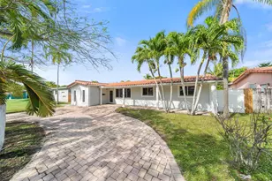 5317 Harrison St, Hollywood, FL 33021 - Photo 1