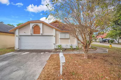 155 Colly Way, North Lauderdale, FL 33068 - Photo 1