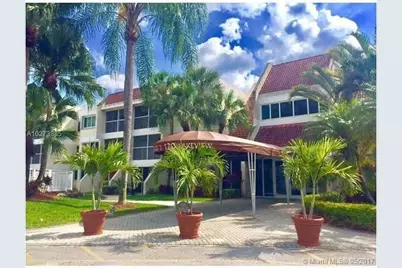 120 Lakeview Drive #208, Weston, FL 33326 - Photo 1