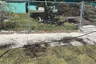 295 NW 191st St, Miami, FL 33169 - Photo 1