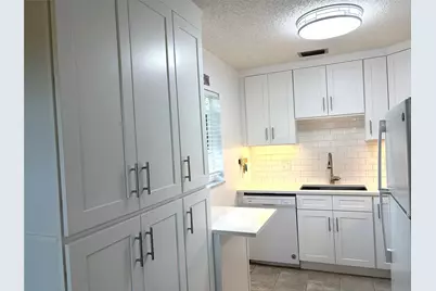 34 Pine Arbor Lane #203, Vero Beach, FL 32962 - Photo 1