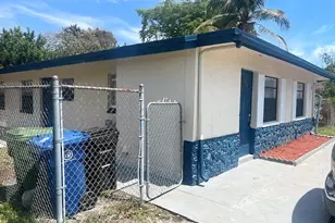 1451 NW 20th Ct, Fort Lauderdale, FL 33311 - Photo 1