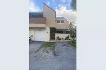 871 NW 81st Terrace #1, Fort Lauderdale, FL 33324 - Photo 1