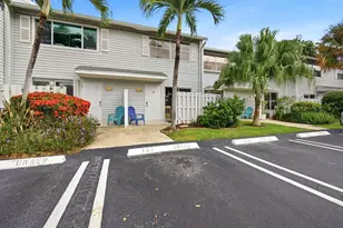 2683 NE 15th St, Pompano Beach, FL 33062 - Photo 1