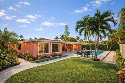 180 SW 9th Court, Pompano Beach, FL 33060 - Photo 1