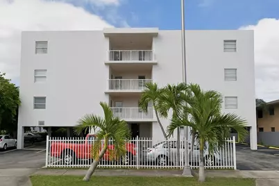 1095 W 77th Street #301, Hialeah, FL 33014 - Photo 1