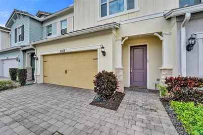 5068 Greenway Drive, Hollywood, FL 33021 - Photo 1