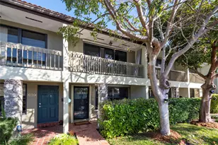 2831 NE 60th St, Fort Lauderdale, FL 33308 - Photo 1