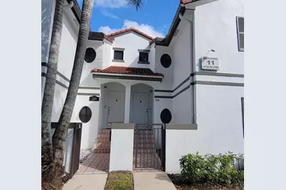 401 SW 158th Terrace #205, Pembroke Pines, FL 33027 - Photo 1