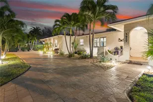 1650 NE 27th Ave, Pompano Beach, FL 33062 - Photo 1