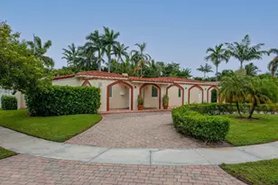 1900 N Victoria Park Rd, Fort Lauderdale, FL 33305 - Photo 1