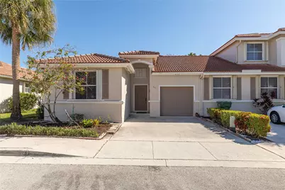 857 NW 133rd Avenue, Pembroke Pines, FL 33028 - Photo 1