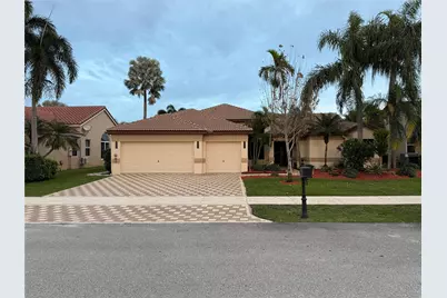2702 E Orchard Circle, Davie, FL 33328 - Photo 1