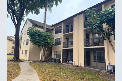 4361 W McNab Road #17, Pompano Beach, FL 33069 - Photo 1