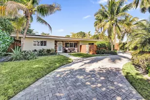 2649 NE 27th Terrace, Fort Lauderdale, FL 33306 - Photo 1
