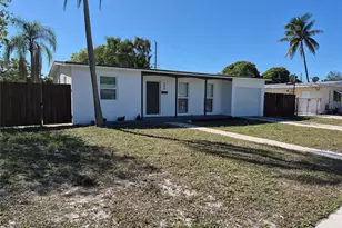 254 NE 42nd Ct, Deerfield Beach, FL 33064 - Photo 1