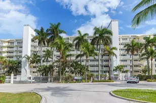 500 SE 21st Ave, Deerfield Beach, FL 33441 - Photo 1
