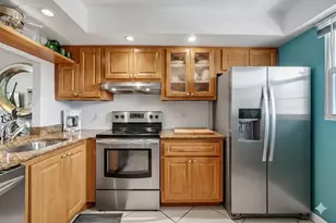 110 Royal Pk Dr, Oakland Park, FL 33309 - Photo 1