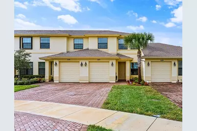 10117 W Villa Circle #10117, Vero Beach, FL 32966 - Photo 1