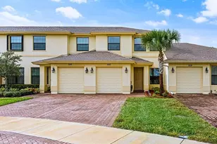 10117 W Villa Cir, Vero Beach, FL 32966 - Photo 1